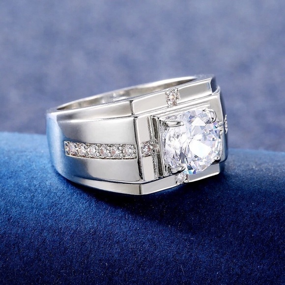 💎249💎 HANDSOME MENS STERLING SILVER 1CT MOISSANITE DIAMOND WEDDING RING - Picture 11 of 15